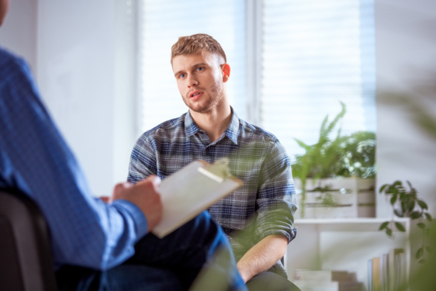 How to handle difficult conversations at work